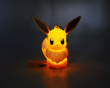 Eevee Lysande figur med handrem