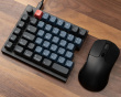 Q11 Hotswap Knob Split ISO Tangentbord - Svart [Gateron G Pro Red] (DEMO)